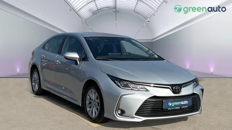 Toyota Corolla 1.6 VVT-i, снимка 7 - Автомобили и джипове - 47749186