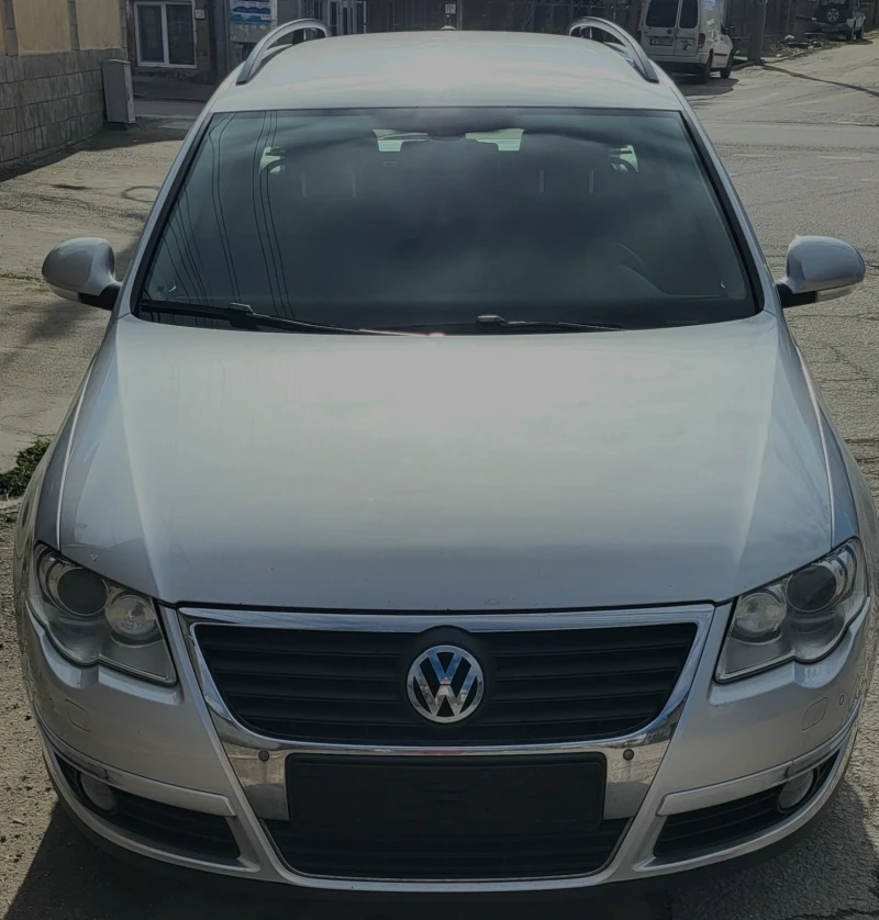 VW Passat, снимка 1 - Автомобили и джипове - 48896981