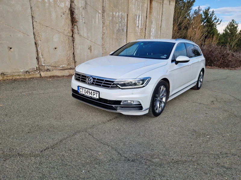 VW Passat 2.0 TDI R-Line Камера Амбиент Напълно обслужена , снимка 1 - Автомобили и джипове - 48954988