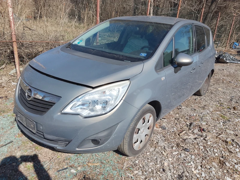 Opel Meriva 1.4Т, снимка 1 - Автомобили и джипове - 49370025