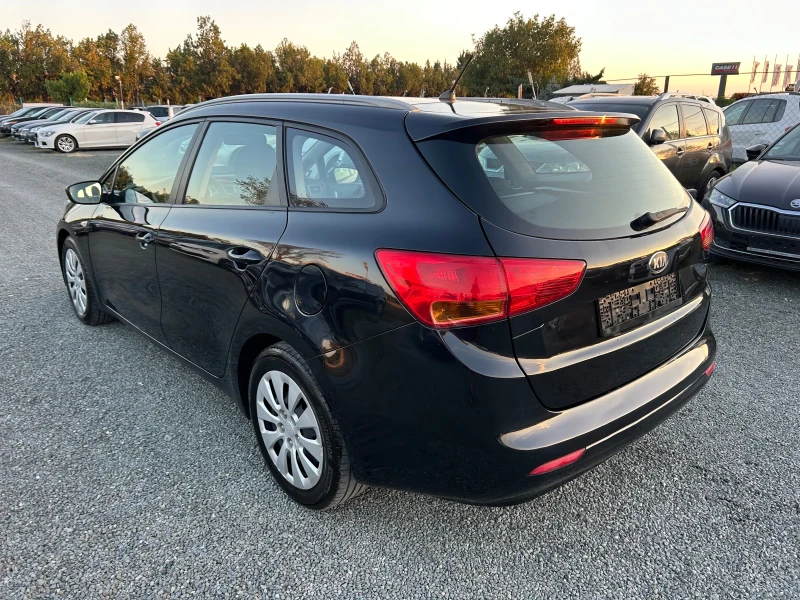 Kia Ceed, снимка 7 - Автомобили и джипове - 51248340