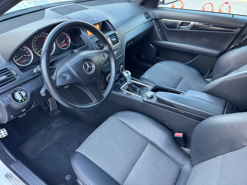 Mercedes-Benz C 220 CDI AMG* 646* Klimatronik, снимка 11 - Автомобили и джипове - 50899930