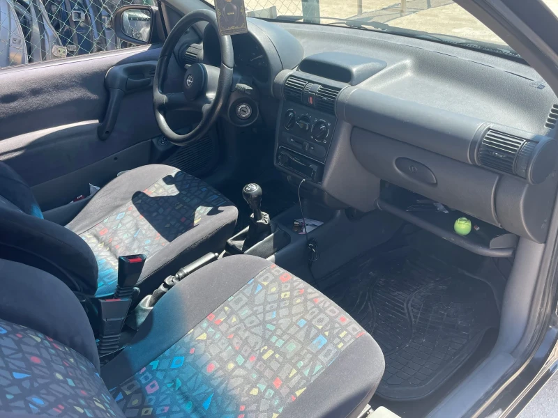 Opel Corsa, снимка 4 - Автомобили и джипове - 52708154
