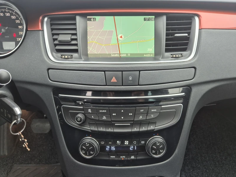 Peugeot 508 RXH HYBRID , снимка 14 - Автомобили и джипове - 52803634