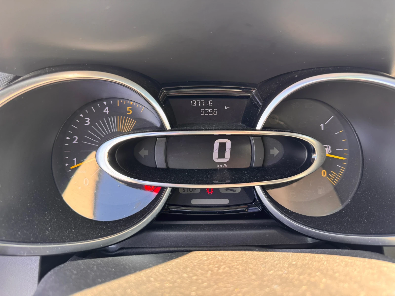 Renault Clio 1.5dci 90�� | Mobile.bg � ����������� 13