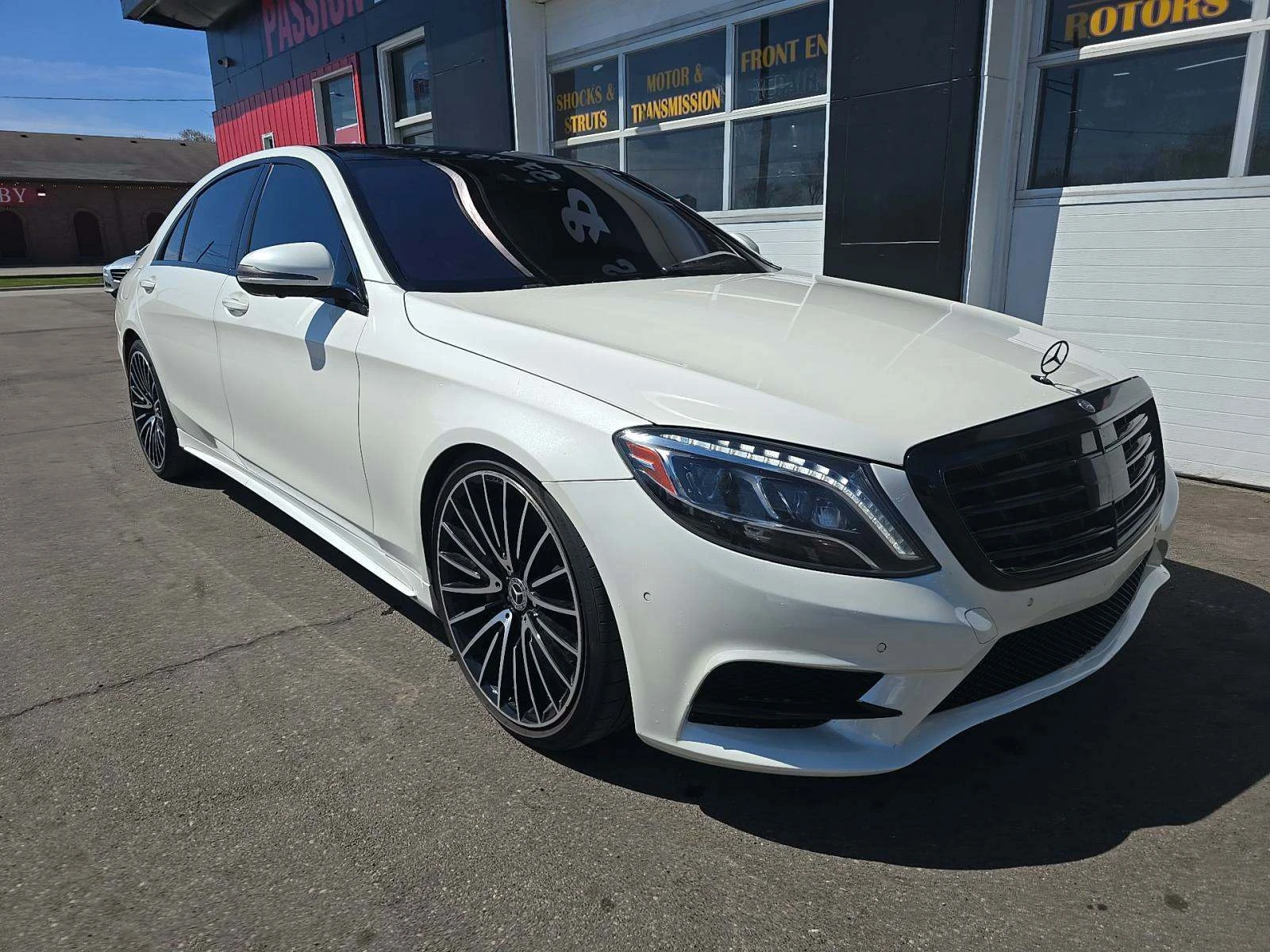 Mercedes-Benz S 550 LONG/360 KAMEPA/DISTRONIC PLUS/ПОДГРЕВ/ОБДУХВАНЕ - изображение 2