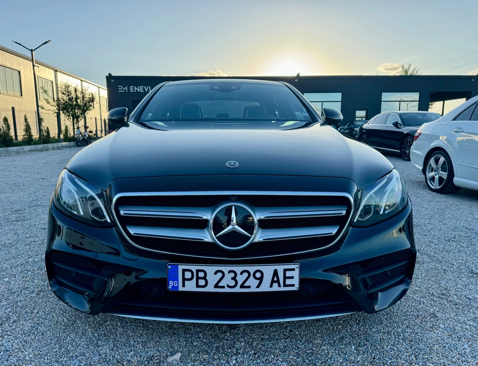 Mercedes-Benz E 220 2.2D AMG full - изображение 2