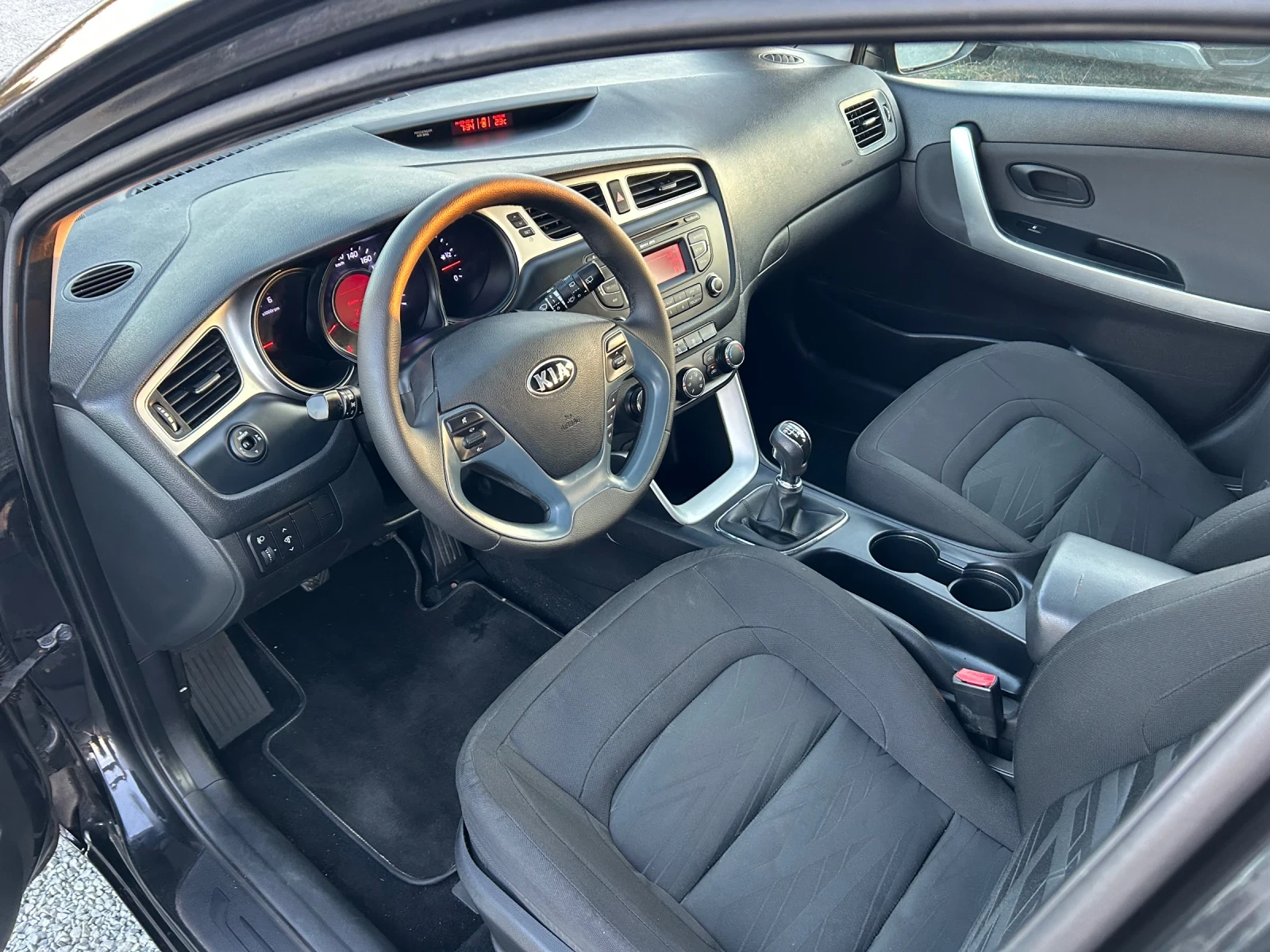 Kia Ceed  - изображение 10