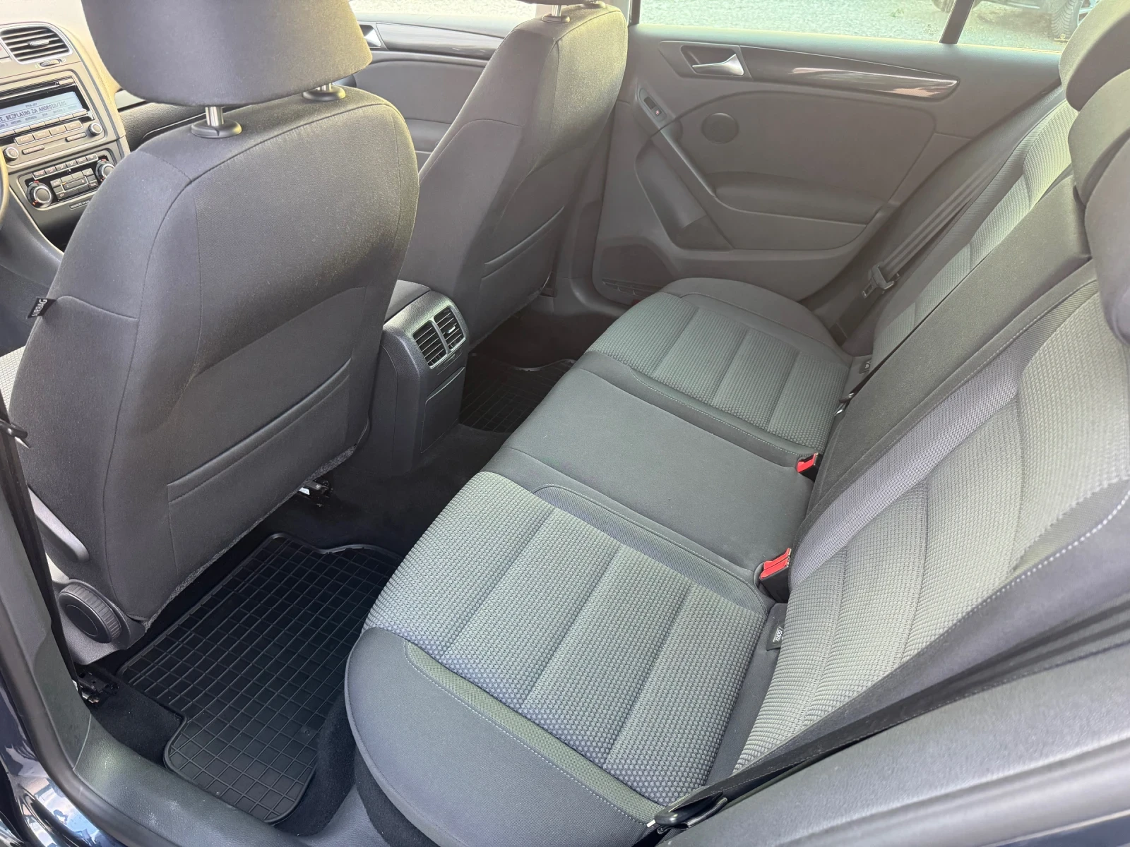 VW Golf 2.0tdi, 2010г.177267км.Сервизна история - изображение 10