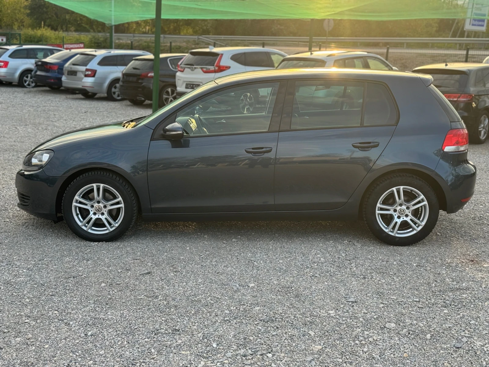 VW Golf 2.0tdi, 2010г.177267км.Сервизна история - изображение 2