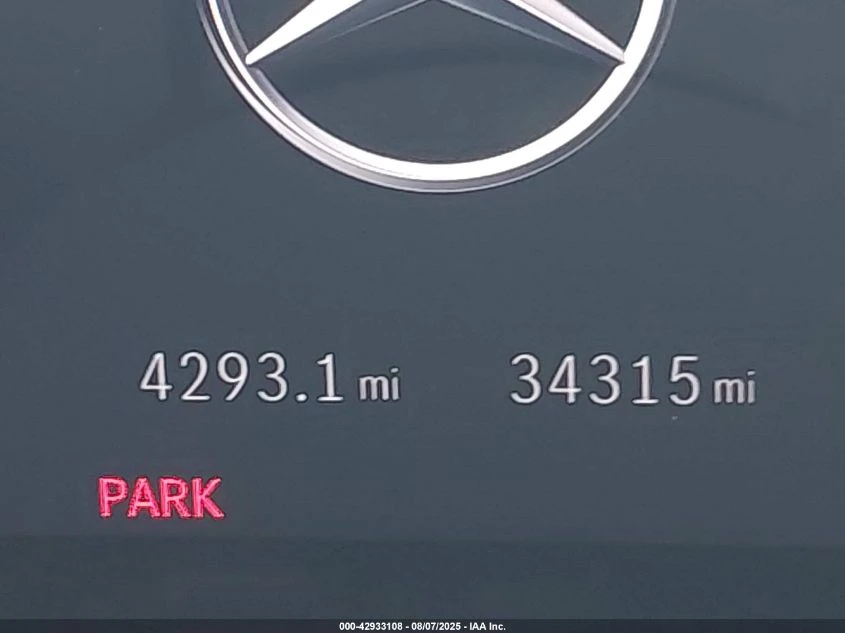 Mercedes-Benz CLS 450 UNKNOWN SPECS 4X2 Drive - изображение 7