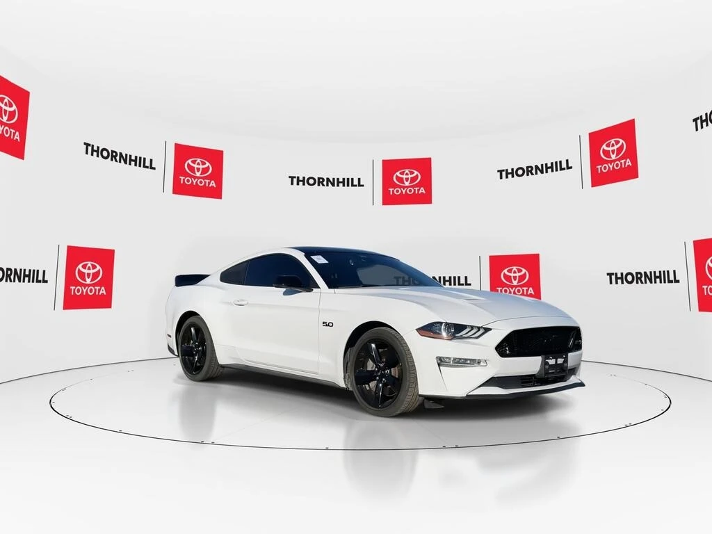 Ford Mustang * GT Premium NEW TIRES, NEW ALIGNMENT, NO ACCIDENT - изображение 3