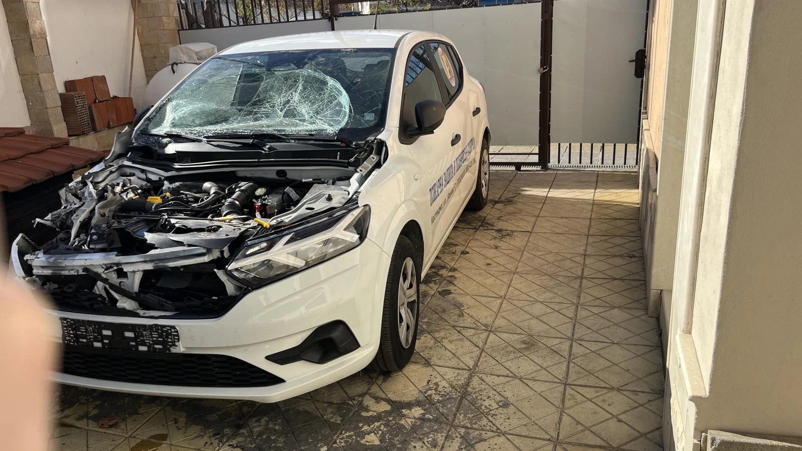 Dacia Sandero  - изображение 4