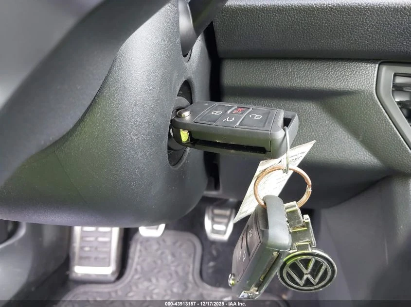 VW Jetta 1.5L I-4 DI, DOHC, VVT, TURBO, 158HP Front Wheel - изображение 3