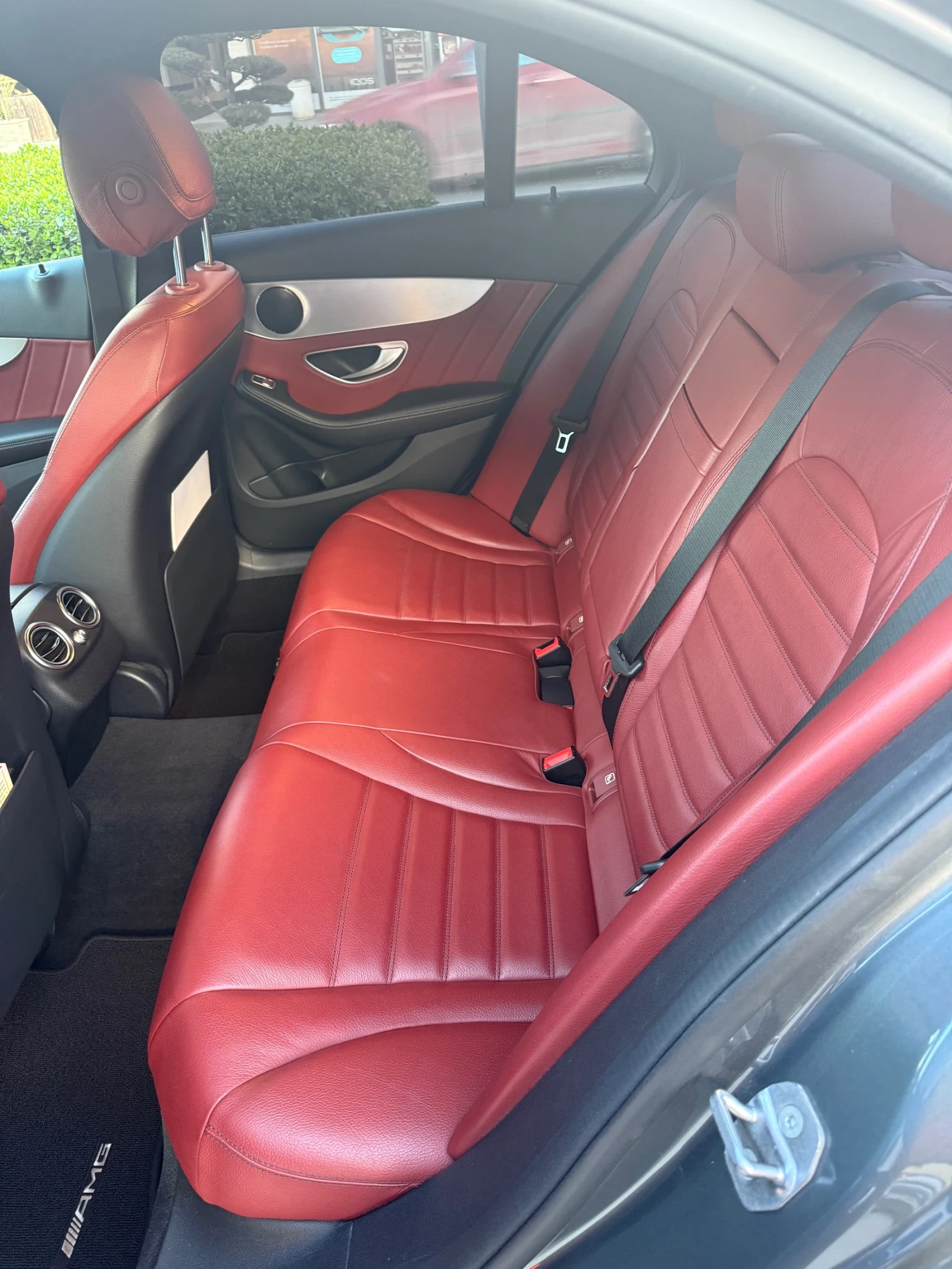 Mercedes-Benz C 300 4Matic AMG, снимка 5 - Автомобили и джипове - 53827668