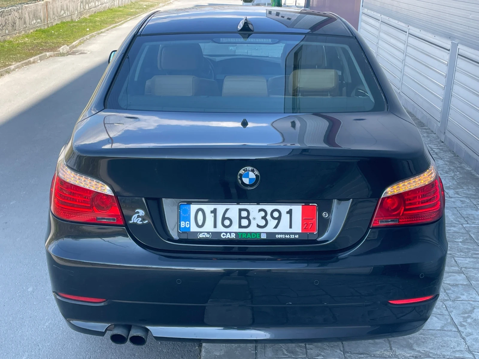 BMW 525 FACE/M57/КОЖА/Подгрев/М волан/Много запазена, снимка 5 - Автомобили и джипове - 53916183