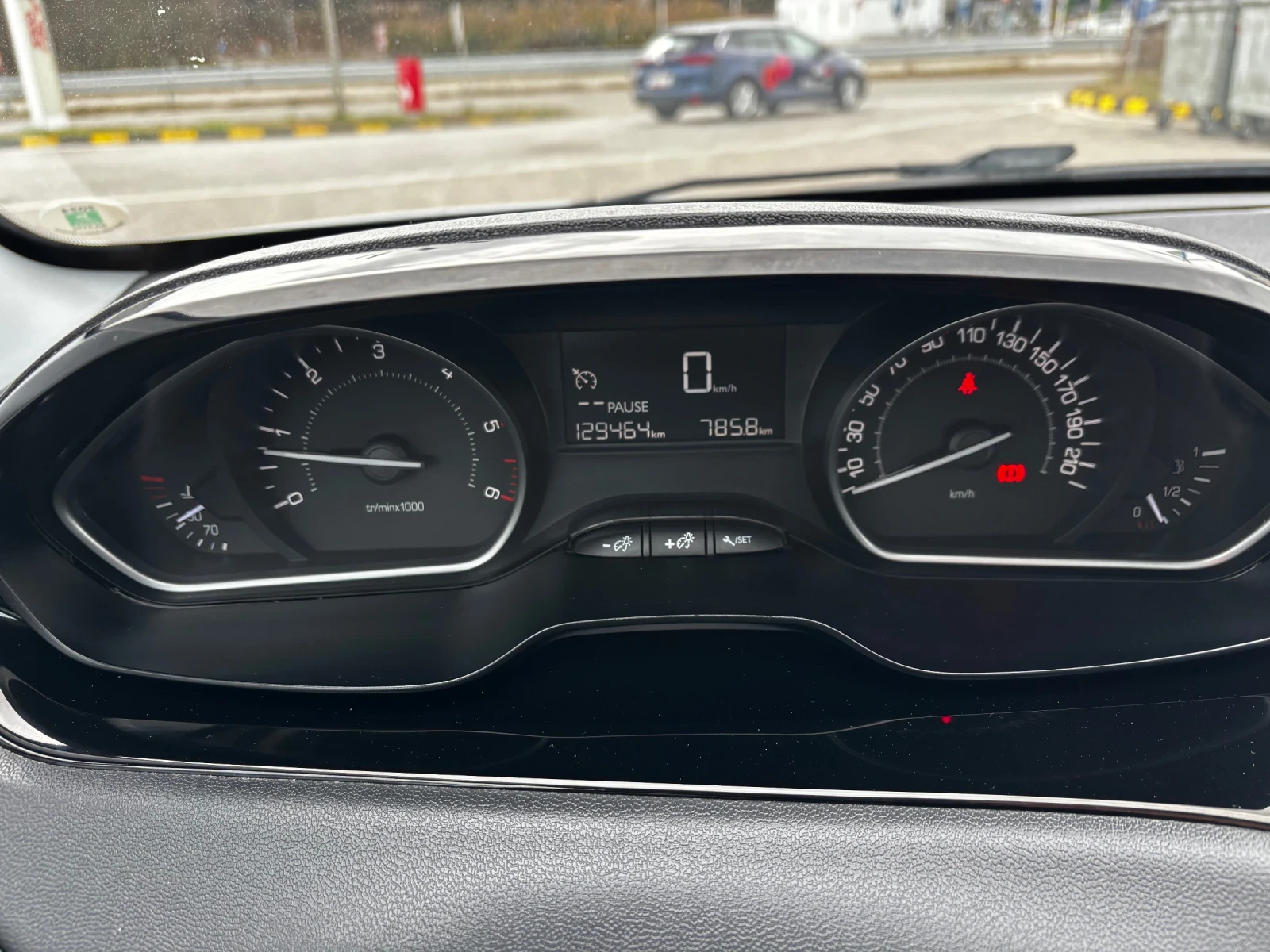 Peugeot 208 1.6 HDI* PANORAMA* 129 000 KM* FULL* COC* KTEO* , снимка 12 - Автомобили и джипове - 53950476