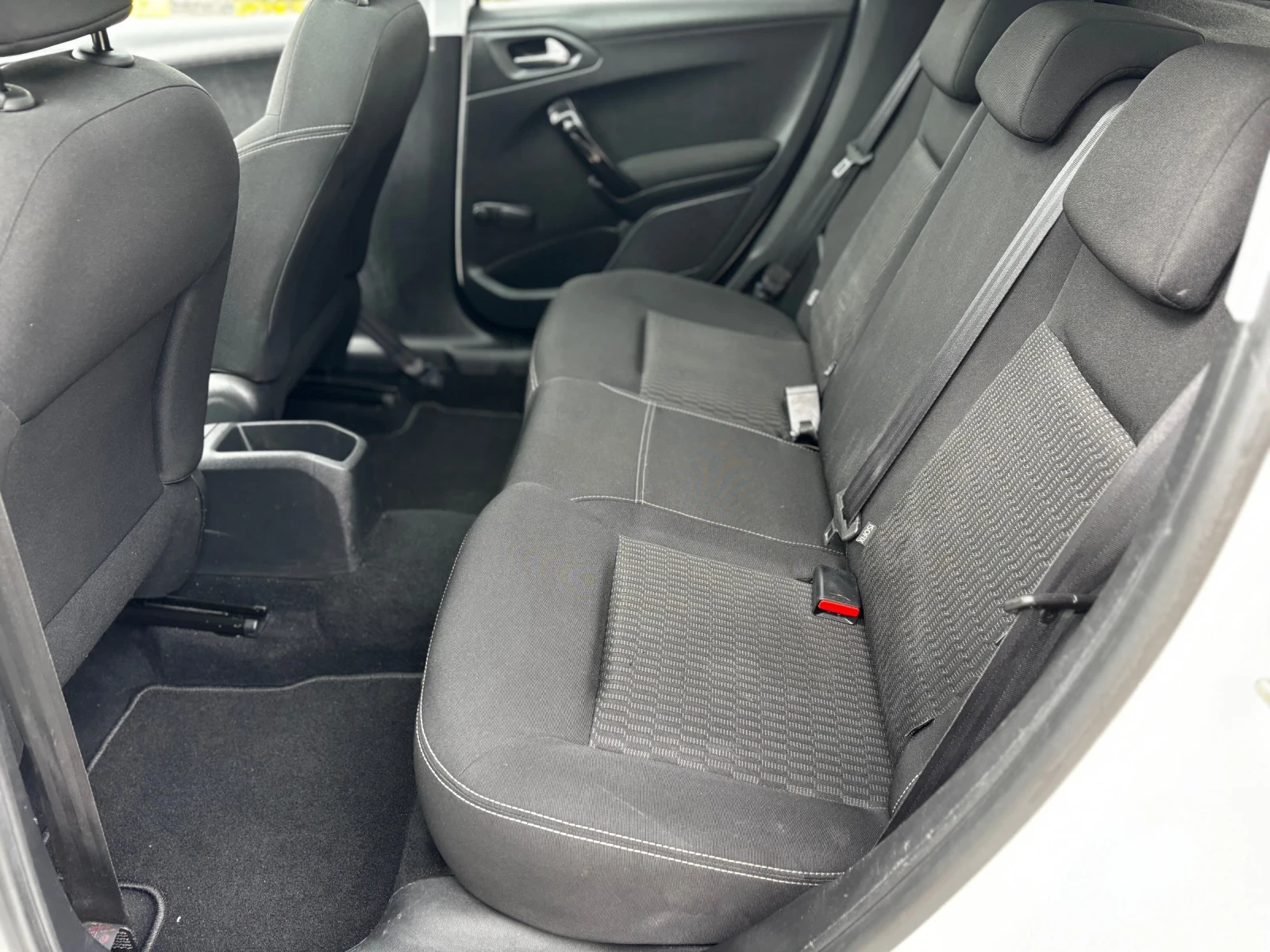 Peugeot 208 1.6 HDI* PANORAMA* 129 000 KM* FULL* COC* KTEO* , снимка 9 - Автомобили и джипове - 53950476