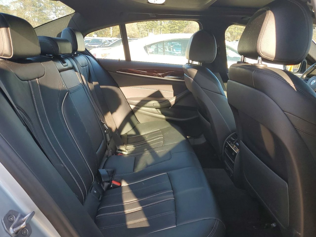 BMW 540 XDRIVE, снимка 10 - Автомобили и джипове - 54213622