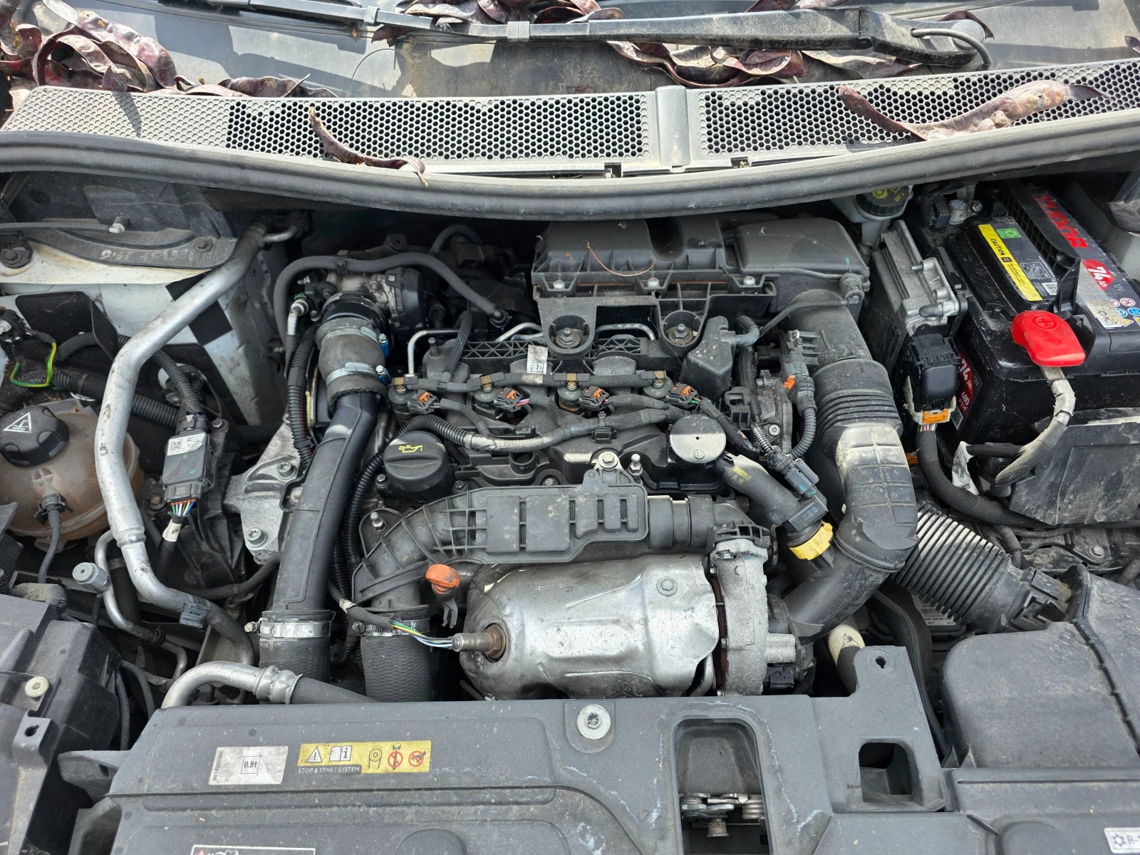 Peugeot 3008  на части, снимка 14 - Автомобили и джипове - 54566322