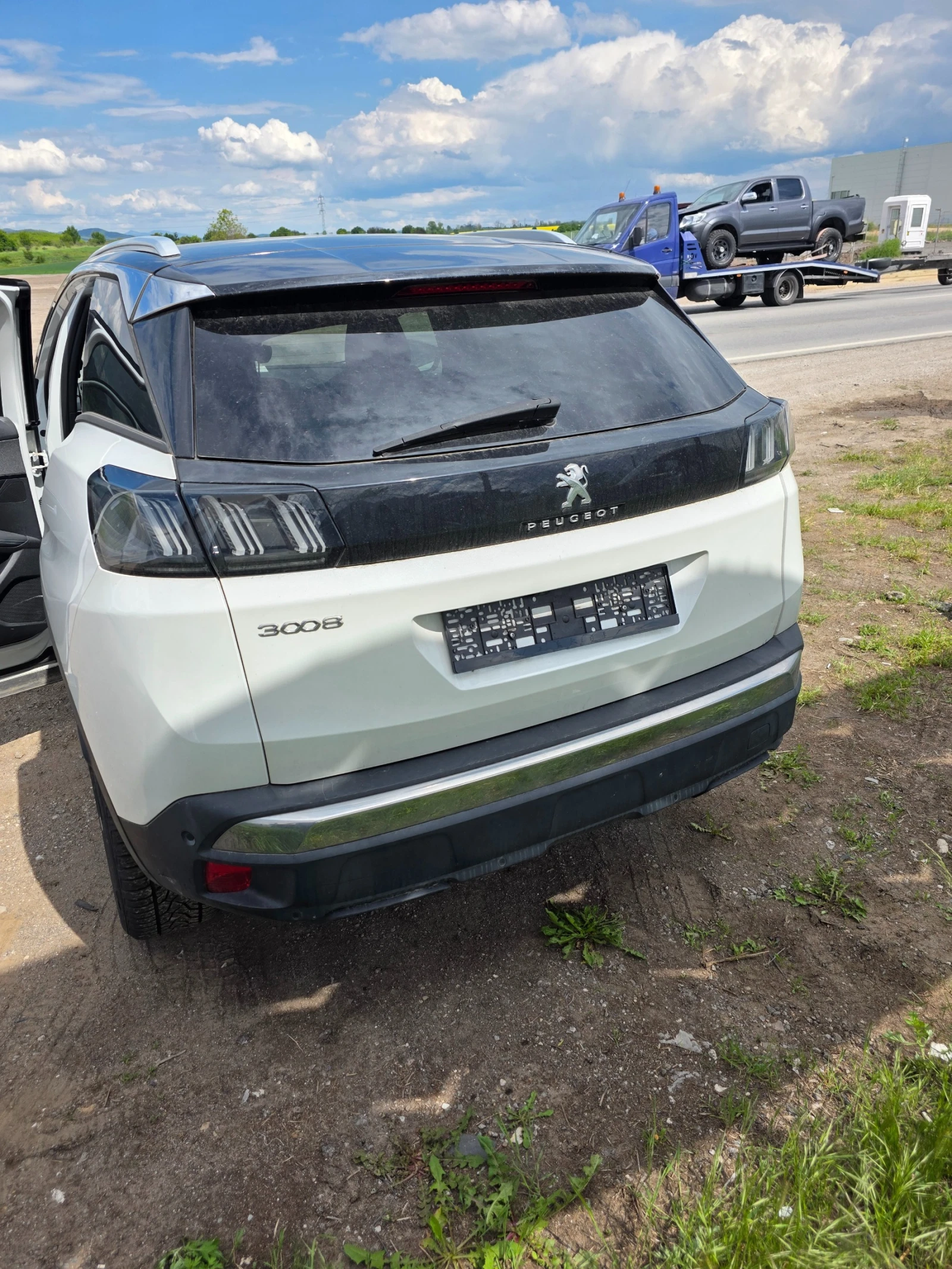 Peugeot 3008  на части, снимка 9 - Автомобили и джипове - 54566322