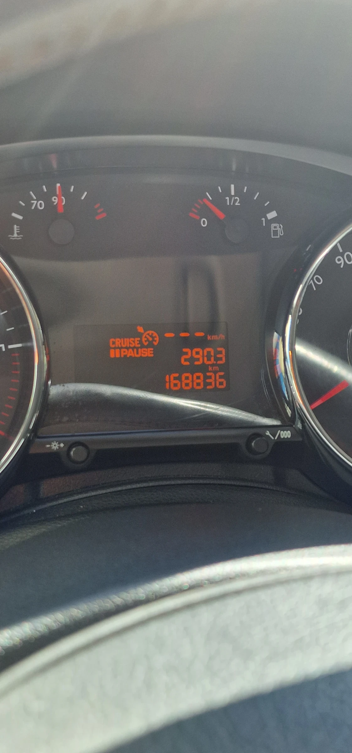 Peugeot 3008, снимка 11 - Автомобили и джипове - 54716961