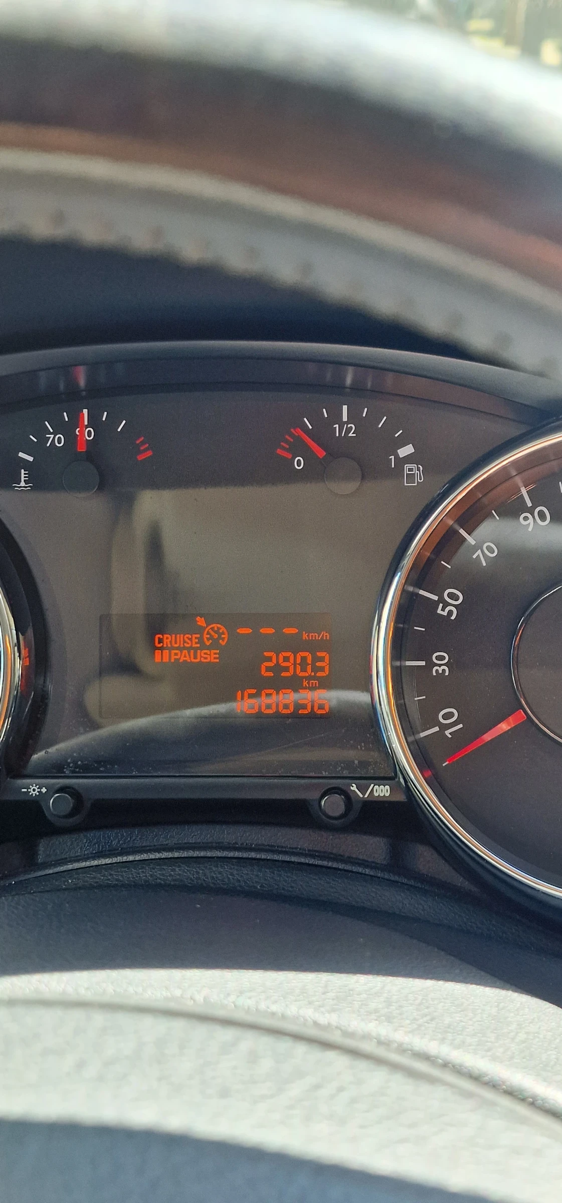 Peugeot 3008, снимка 12 - Автомобили и джипове - 54716961
