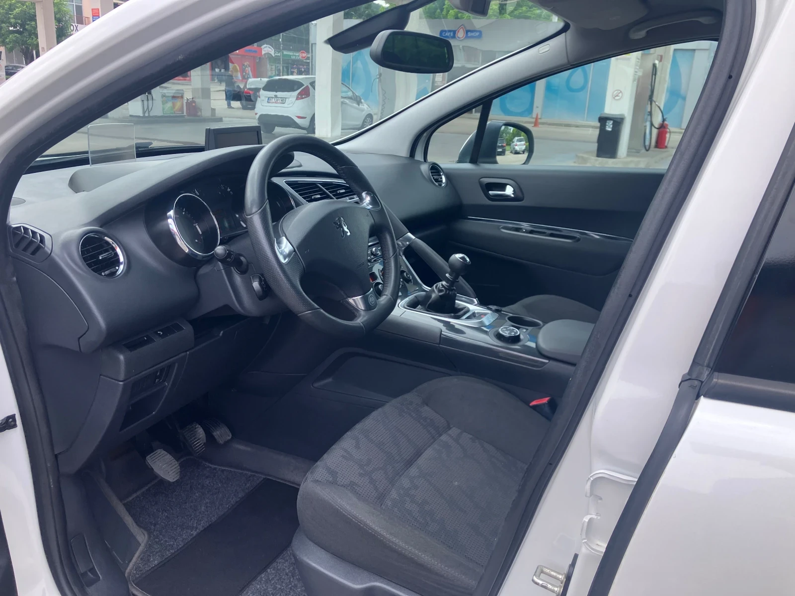 Peugeot 3008 2.0HDI-150kc-Allure-NAVI, снимка 9 - Автомобили и джипове - 54884342