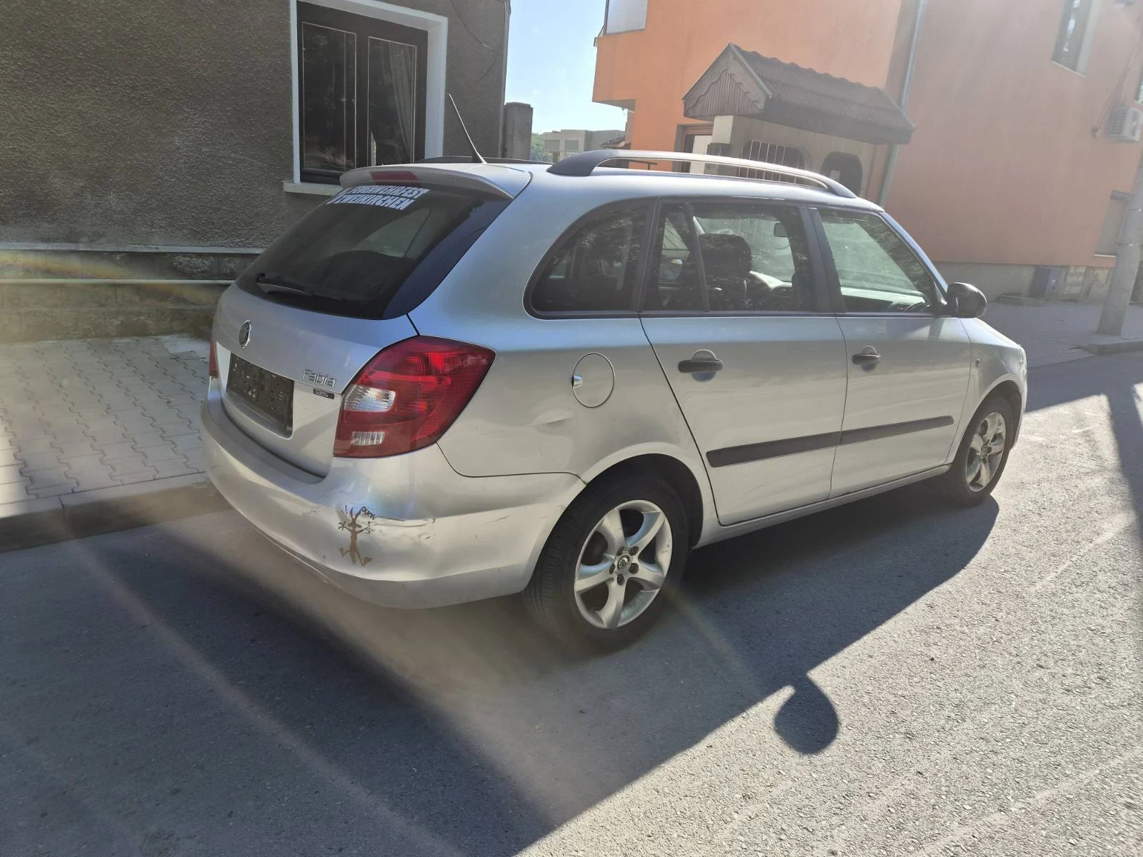 Skoda Fabia 1.2, снимка 4 - Автомобили и джипове - 54960399