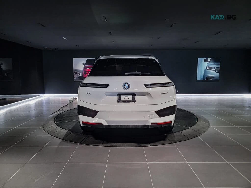 BMW iX * xDrive50* 360* HUD* КОЖА* ПОДГРЕВ* ПАНОРАМА* ОБД, снимка 6 - Автомобили и джипове - 55061646