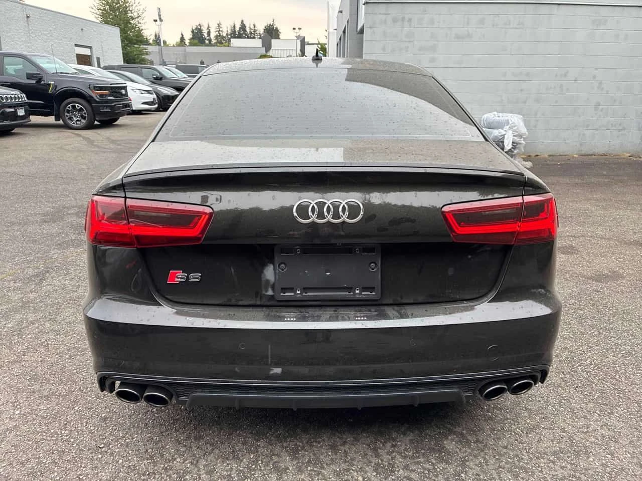 Audi S6 4.0L / DISTRONIC / 360 / B&O , снимка 5 - Автомобили и джипове - 55402708