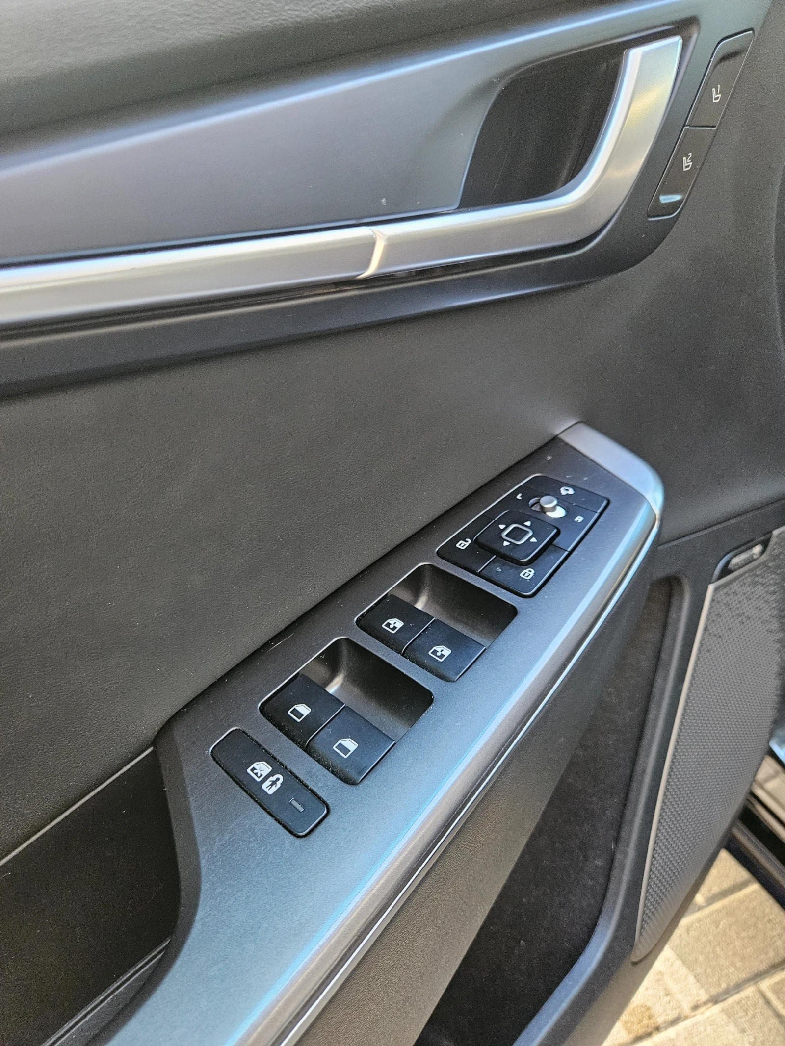 Kia EV6 ТОП ЦЕНА /77.4 KWh/ Range 500 km/, снимка 14 - Автомобили и джипове - 55498364