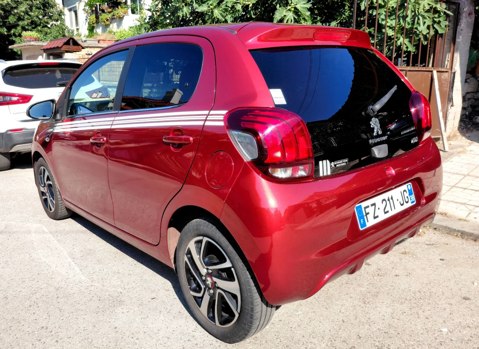 Peugeot 108 1.0i, снимка 3 - Автомобили и джипове - 55556329