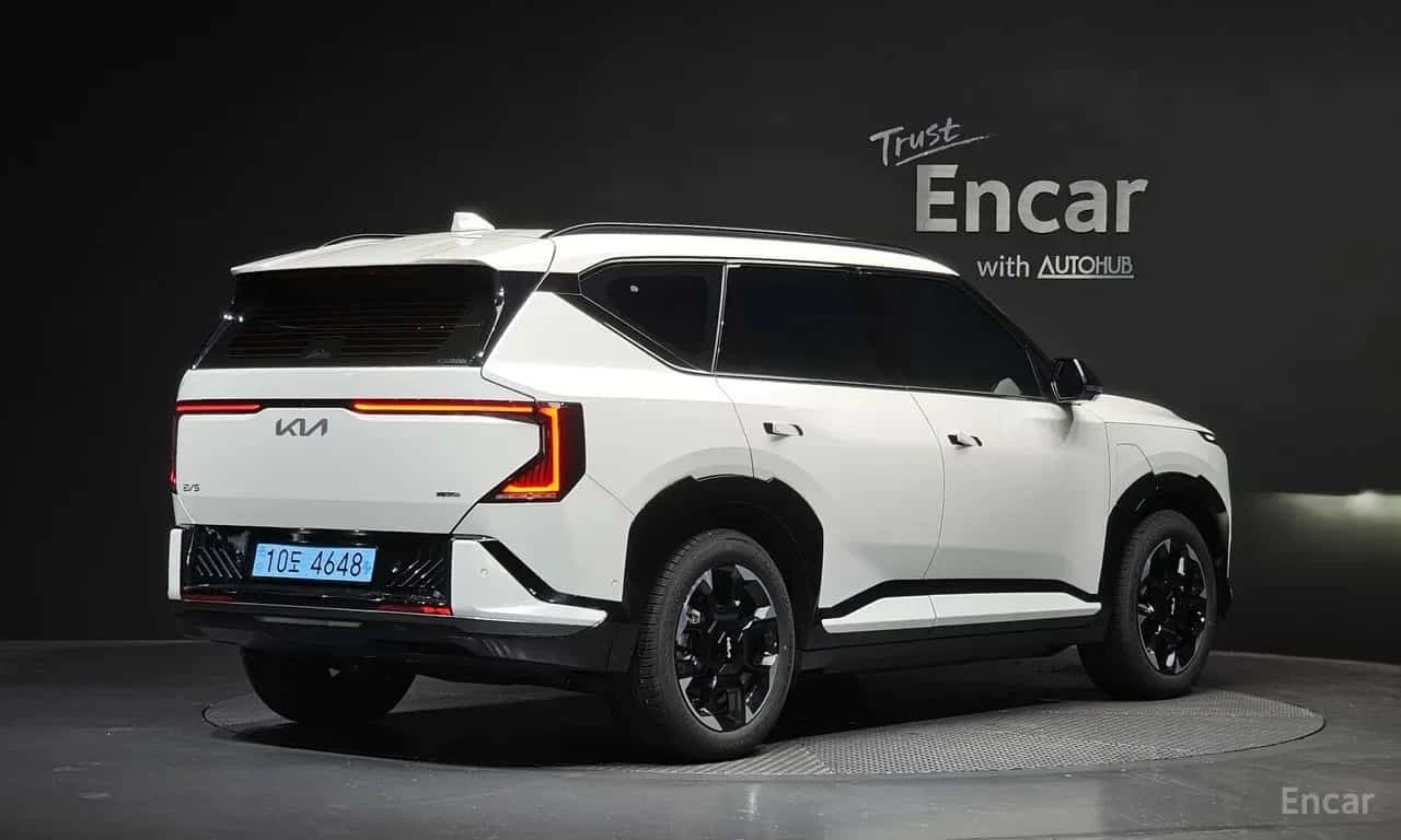 Kia EV5 * Long Range 2WD * БЕЗ ПЪРВОНАЧАЛНА ВНОСКА, снимка 2 - Автомобили и джипове - 55569359