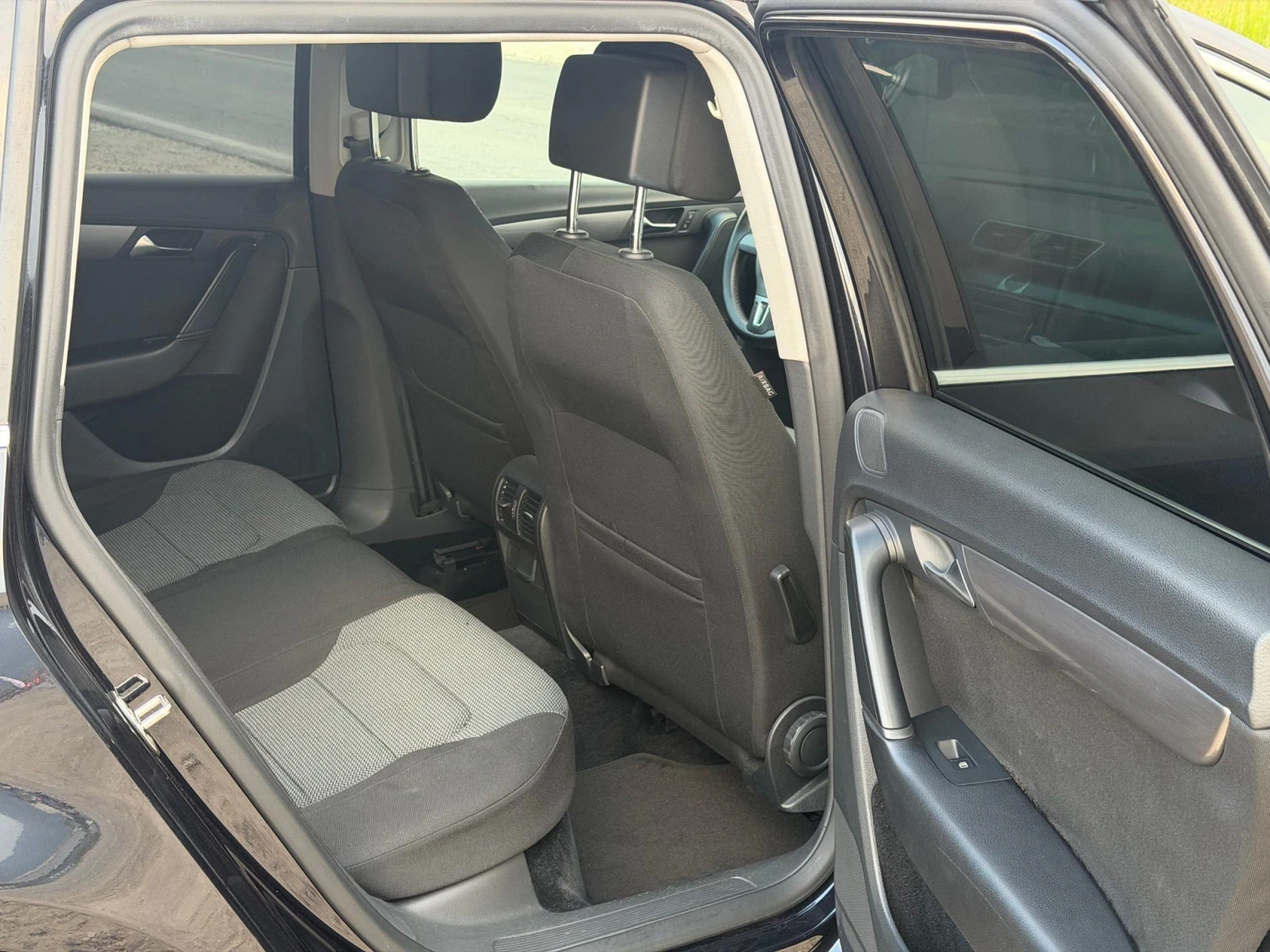 VW Passat 2.0TDI 140K.S  6S.K..������ | Mobile.bg � ����������� 12