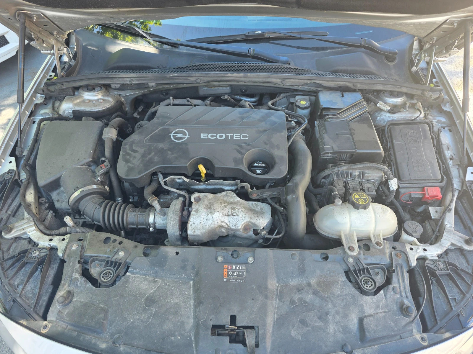Opel Insignia GRANDE SPORT 4X4 EUTO6C, снимка 5 - Автомобили и джипове - 56231305