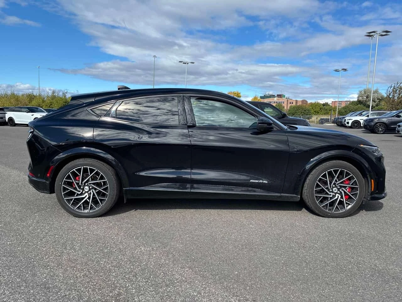 Ford Mustang Mach-E GT Performance Edition* АВТОКРЕДИТ* , снимка 3 - Автомобили и джипове - 56652480