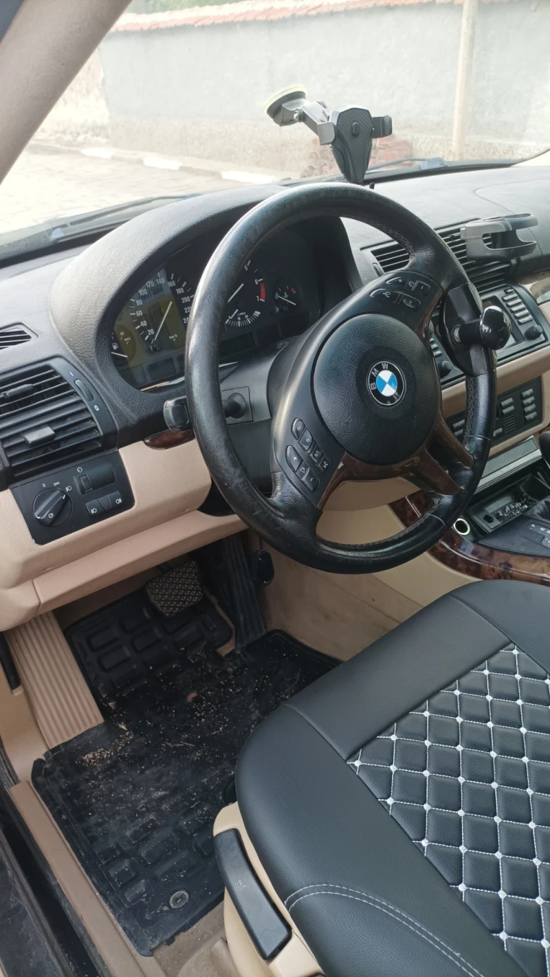 BMW X5, снимка 5 - Автомобили и джипове - 47321328