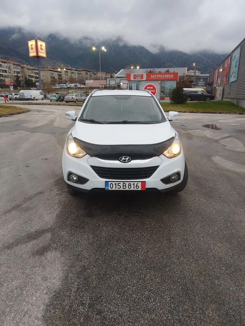 Hyundai IX35 2.0/4х4/automat, снимка 1 - Автомобили и джипове - 48212456