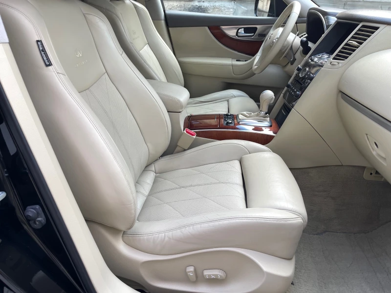 Infiniti Fx 50 S#V8#390KC#ЛИЗИНГ#KATO HOB!, снимка 8 - Автомобили и джипове - 49939438