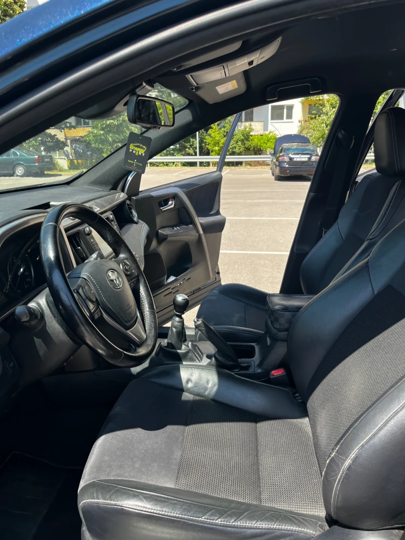 Toyota Rav4 2.0 D, снимка 7 - Автомобили и джипове - 50800073