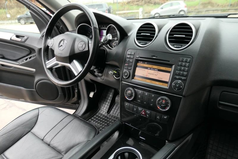 Mercedes-Benz ML 350 CDI 4-MATIC ПОДГРЕВ ШИБИДАХ ТЕГЛИЧ, снимка 13 - Автомобили и джипове - 52553115