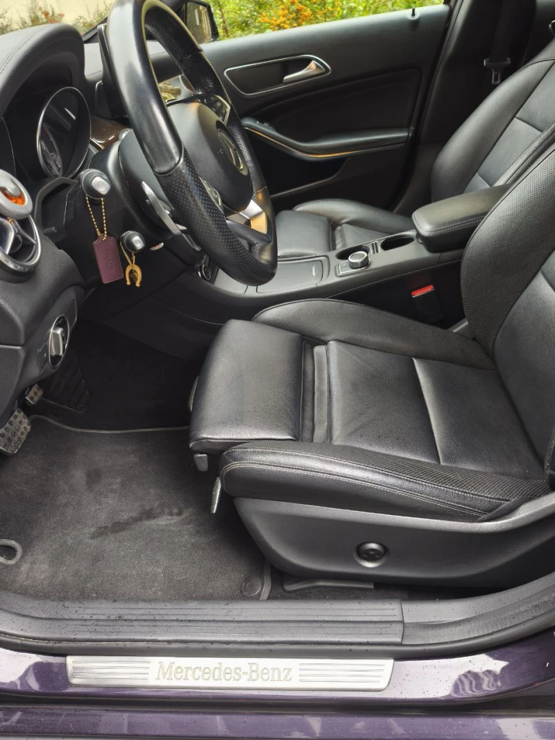 Mercedes-Benz GLA 220 4MATIC AMG SPORT, снимка 14 - Автомобили и джипове - 53412831