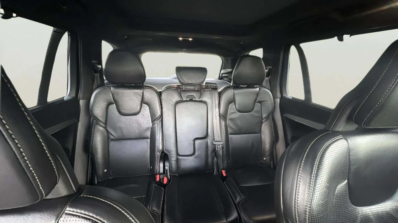 Volvo Xc90 2.0L T6, снимка 15 - Автомобили и джипове - 53429432