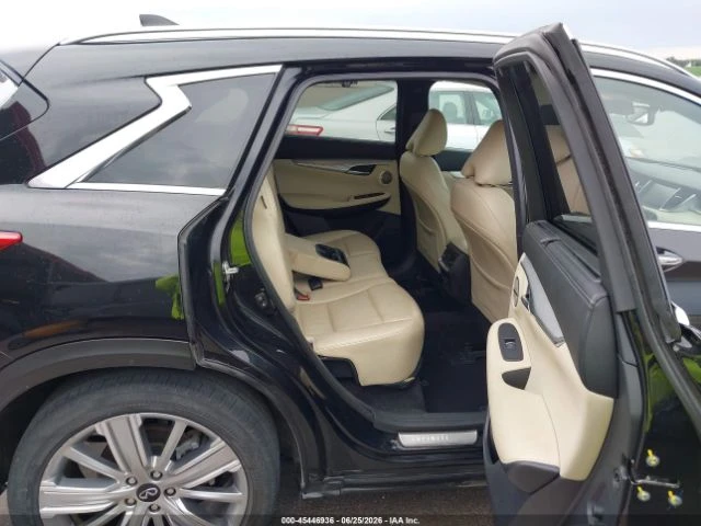 Infiniti QX50 SENSORY* AWD* КОЖА* ПОДГРЕВ* ОБДУХВАНЕ* ПАНОРАМА* , снимка 8 - Автомобили и джипове - 55435436