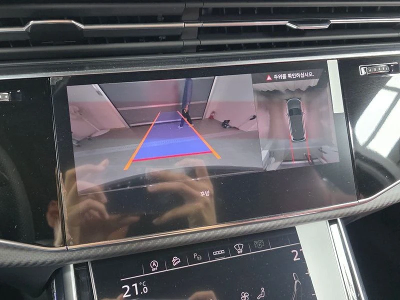 Audi SQ7 4.0 DWR Automatic, снимка 15 - Автомобили и джипове - 55779772