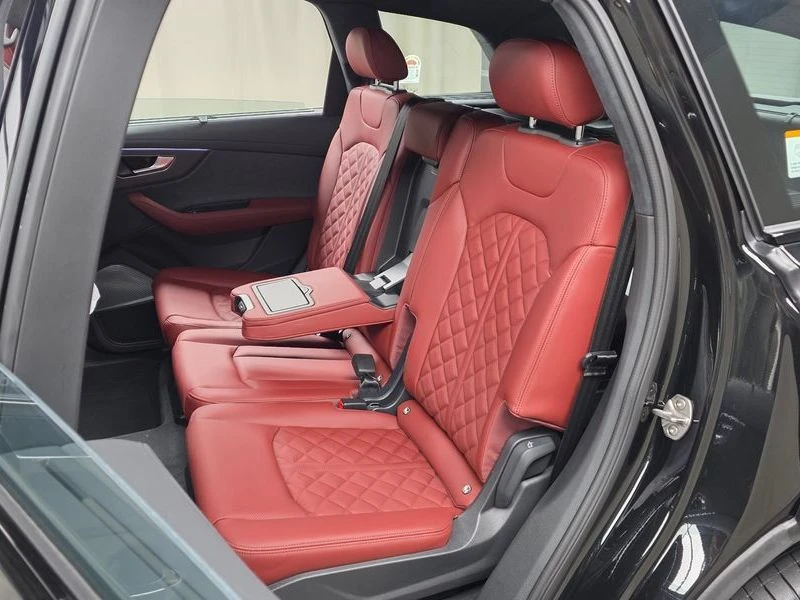 Audi SQ7 4.0 DWR Automatic, снимка 12 - Автомобили и джипове - 55779772