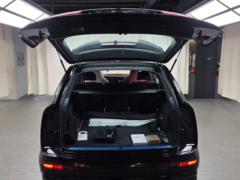 Audi SQ7 4.0 DWR Automatic, снимка 17 - Автомобили и джипове - 55779772