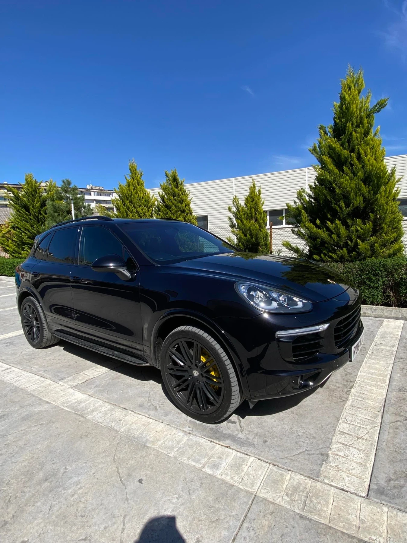 Porsche Cayenne  - изображение 2