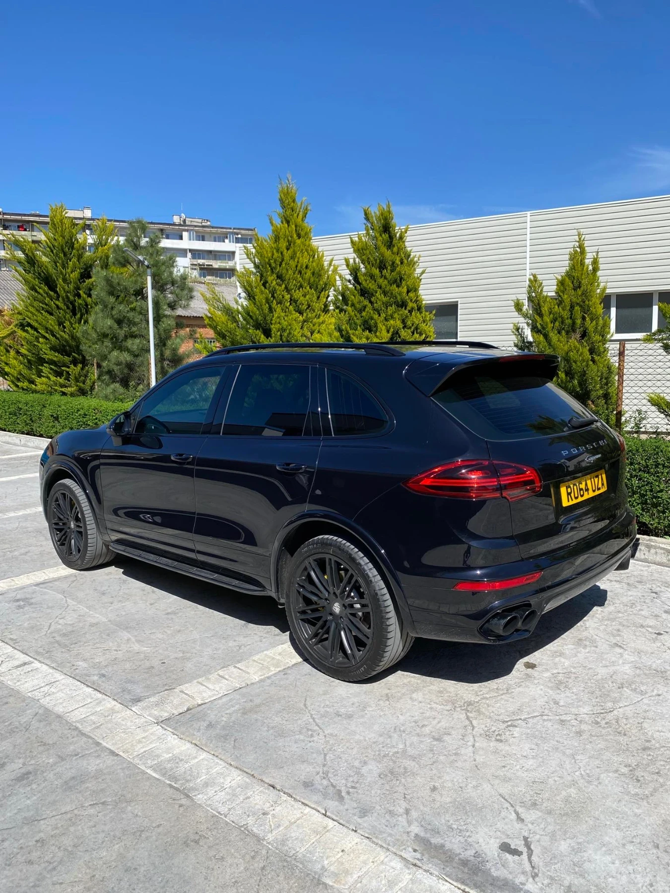 Porsche Cayenne  - изображение 4